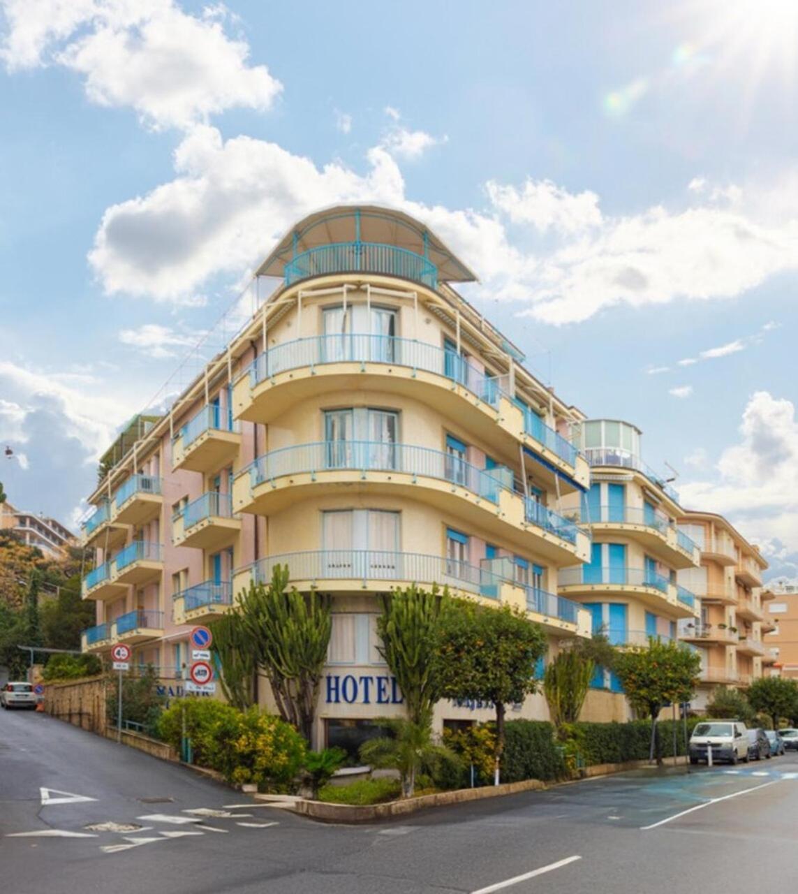 Hotel Majestic By Lvg Hotel Collection Alassio Luaran gambar